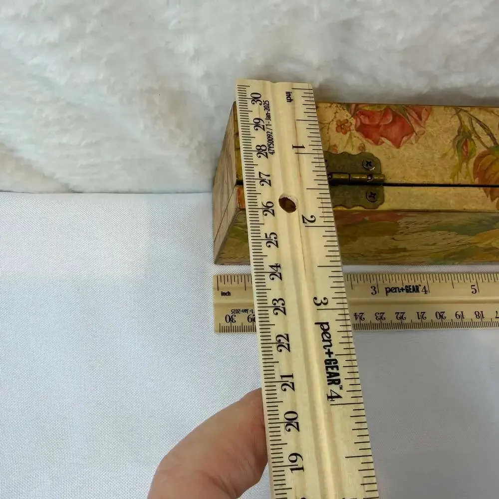 2 small memory keepsake boxes Victorian découpage style floral